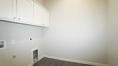790 York Drive 4 Beds Apartment for Rent