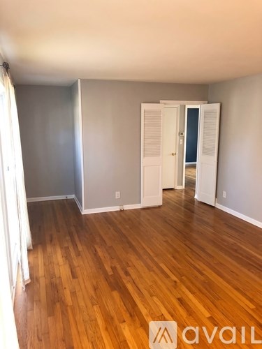 6701 West 77Th Street 3 Beds Apartment for Rent