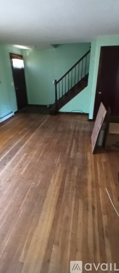 9 Echo Ln 3 Beds Apartment for Rent
