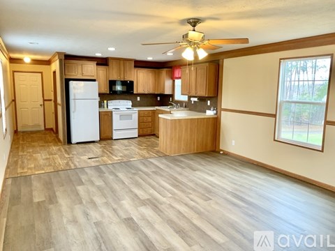 6489 Irisburg Rd 3 Beds Apartment for Rent