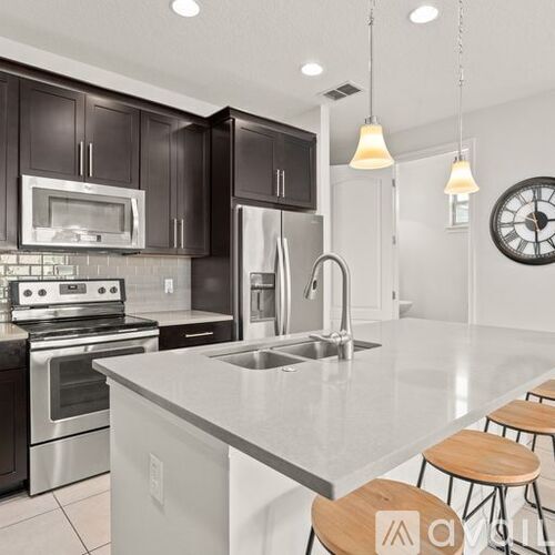 14188 Swanley Street 3 Beds Single Family Home for Rent - Photo gallery 5