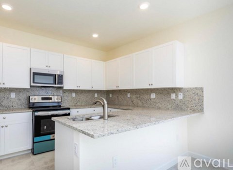 West 33Rd Way 3 Beds Apartment for Rent
