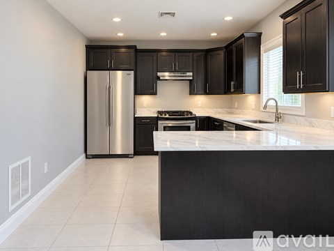 251 Oakwood Avenue 1 Apartment for Rent