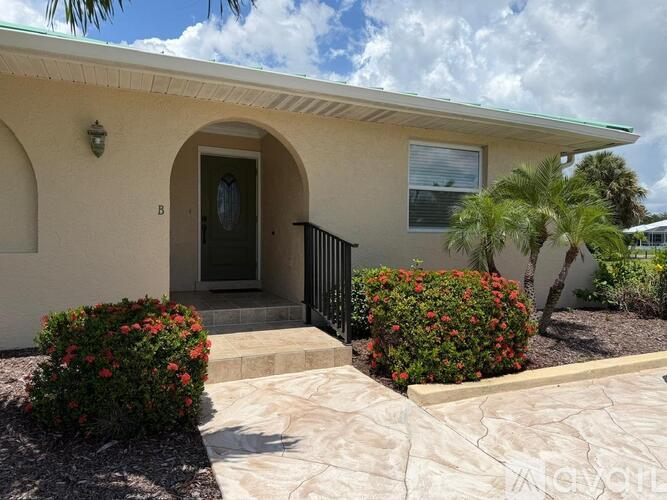 2334 Magdalina Drive 2 Beds Single Family Home for Rent - Photo gallery 2