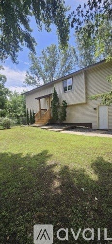 9543 Quincy Street Northeast 4 Beds Apartment for Rent
