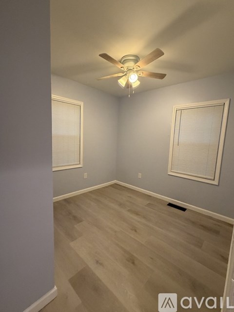 1615 Arling Avenue 2 Beds Apartment for Rent