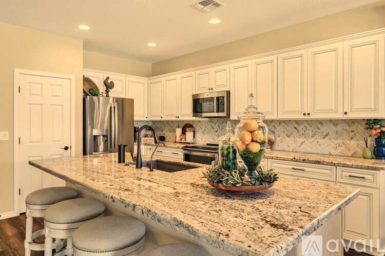 446 East Las Puertas Lane 2 Beds Single Family Home for Rent - Photo gallery 5