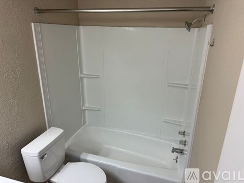 505 W 3Rd St 1 Apartment for Rent