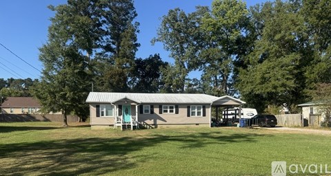 5606 2Nd St 3 Beds Apartment for Rent