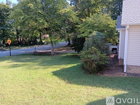 602 Forestdale Dr 3 Beds Apartment for Rent