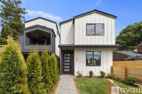 11746 Dayton Ave N 3 Beds Apartment for Rent