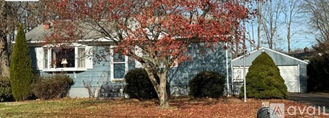 112 Bird Ln 3 Beds Apartment for Rent