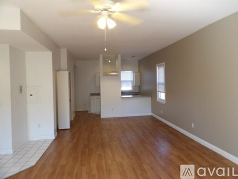 160 Park St 2 Beds Apartment for Rent