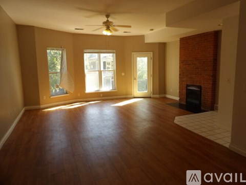 160 Park St 2 Beds Apartment for Rent