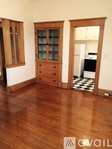 46 Main St 3 Beds Apartment for Rent