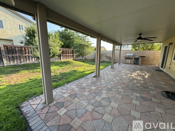 2274 Purple Finch Court 4 Beds Single Family Home for Rent - Photo gallery 5