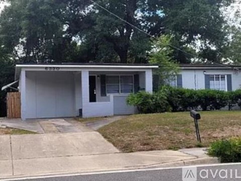 6330 Wilson Blvd 3 Beds Apartment for Rent
