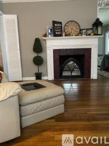 1126 Mckinlay Ct 3 Beds Apartment for Rent