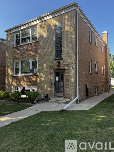 5670 West Higgins Avenue 2 Beds Apartment for Rent - Photo gallery 2