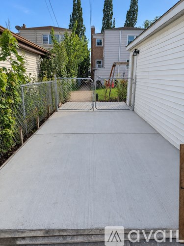 5670 West Higgins Avenue 2 Beds Apartment for Rent