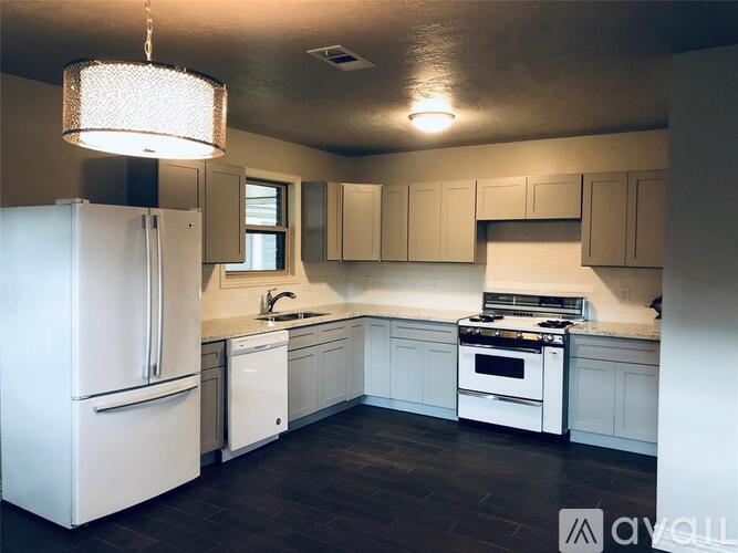 510 Shane St 3 Beds Single Family Home for Rent - Photo gallery 5