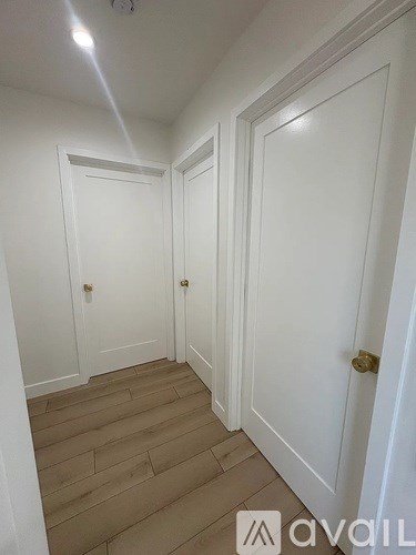 1746 1/2 Carmona Avenue 2 Beds Apartment for Rent