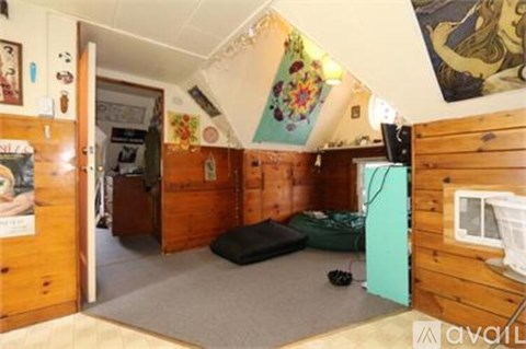 11 West Street 8 Beds Apartment for Rent