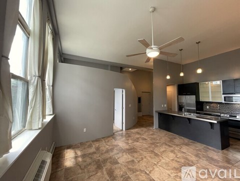 208 W Broadway 2 Beds Apartment for Rent