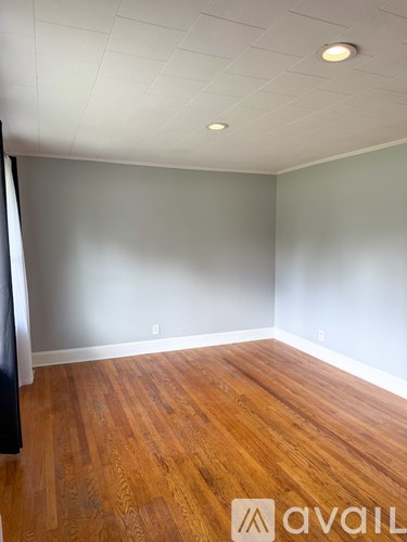 3501 Highmarket St 3 Beds Apartment for Rent