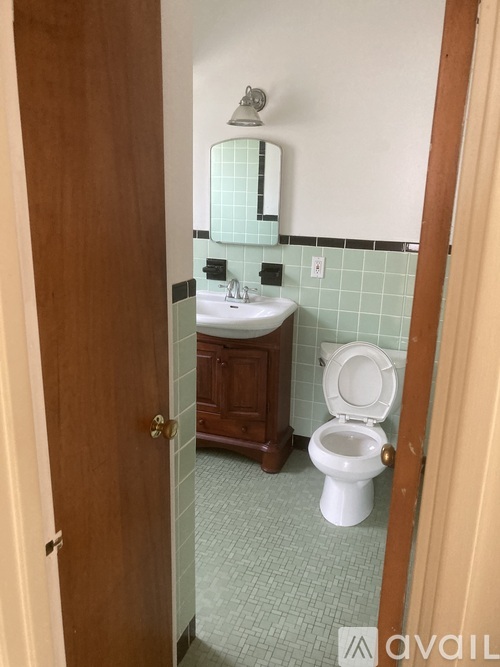 17939 Lakeshore Blvd 1 Apartment for Rent - Photo gallery 2
