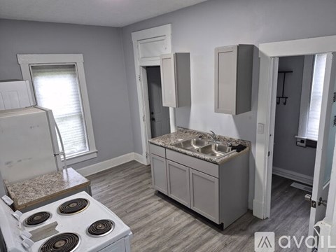 159 S Elder Ave 2 Beds Apartment for Rent
