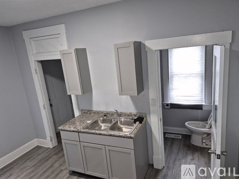 159 S Elder Ave 2 Beds Apartment for Rent