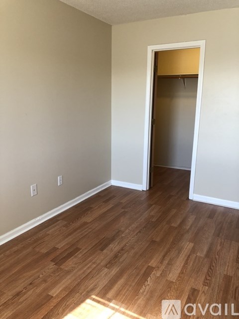 67 Sylvan Avenue 2 Beds Apartment for Rent