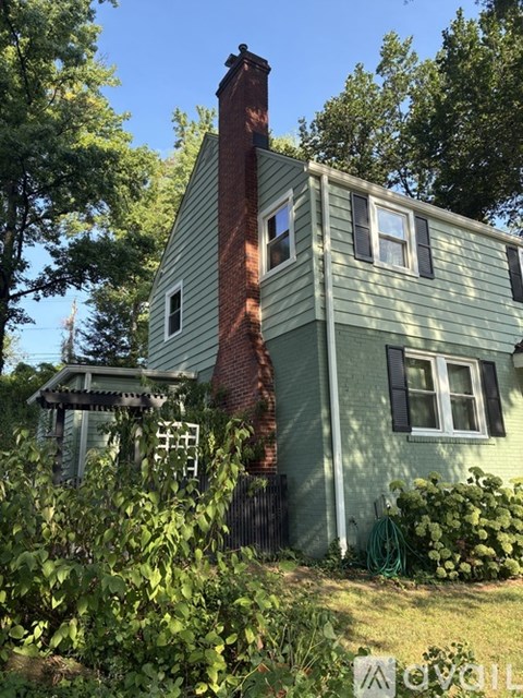 2302 Cheverly Ave 3 Beds Apartment for Rent