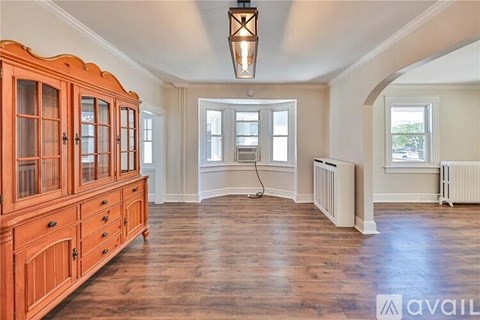 707 5Th Ave 5 Beds Apartment for Rent