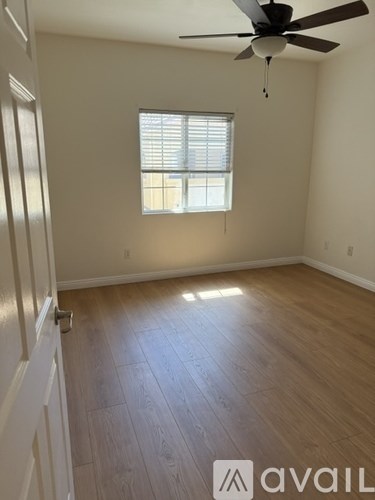 41410 Juniper Street 2 Beds Apartment for Rent