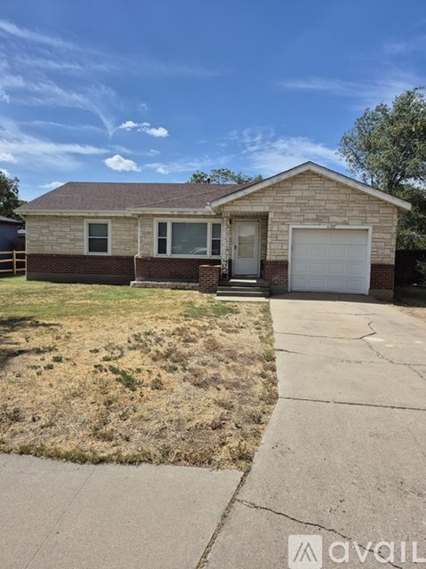 4100 South Crockett Street 3 Beds Apartment for Rent