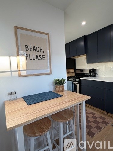 600 Brinley Avenue 2 Beds Apartment for Rent