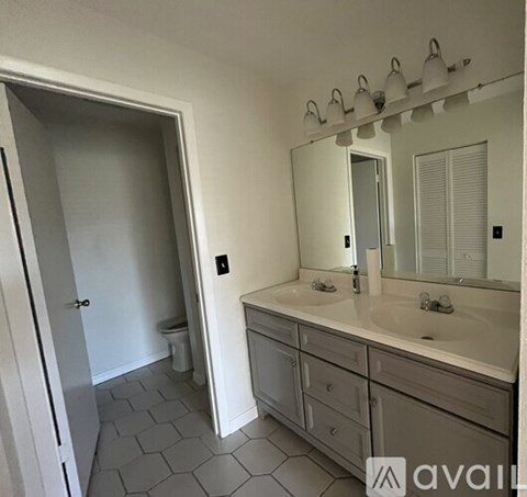 28 Brigton Court 2 Beds Apartment for Rent