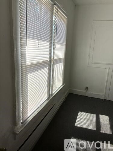 731 Lynn St 1 Apartment for Rent