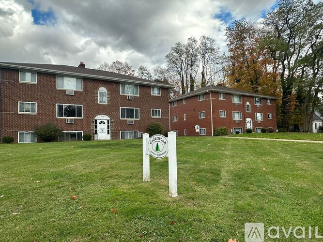 336 N Main St 2 Beds Apartment for Rent - Photo gallery 1