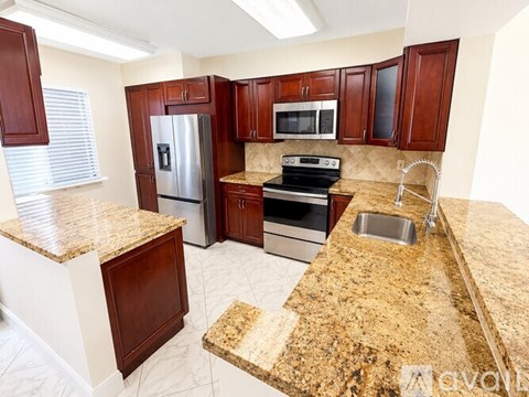 7076 Huntington Lane 2 Beds Apartment for Rent