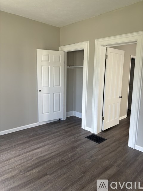 406 Main Street 2 Beds Apartment for Rent