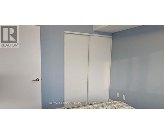 502 - 8 TRENT AVENUE 2 Beds Apartment, Condo, Home for Rent - Photo gallery 5