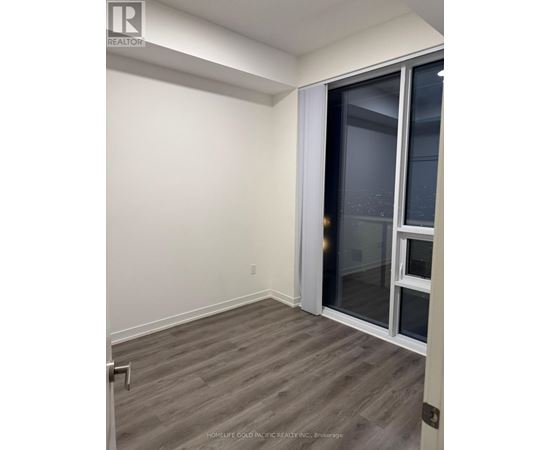 5103 - 8 EGLINTON AVENUE E 1 Apartment, Condo, Home for Rent - Photo gallery 4
