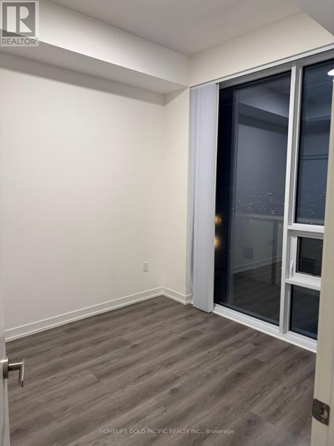 5103 - 8 EGLINTON AVENUE E 1 Apartment for Rent