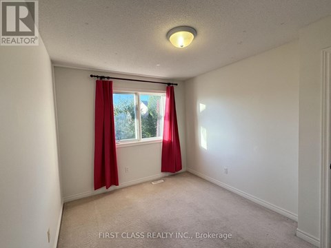 17 MAGGS STREET 5 Beds Apartment for Rent