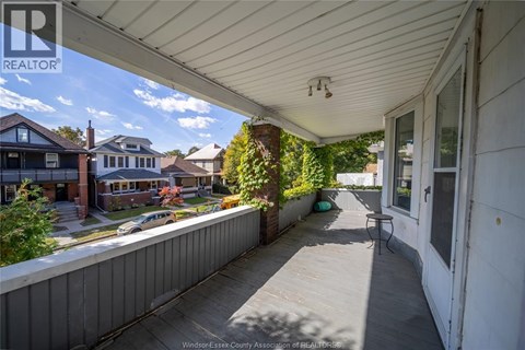 984 WINDERMERE ROAD 2 Beds Apartment for Rent