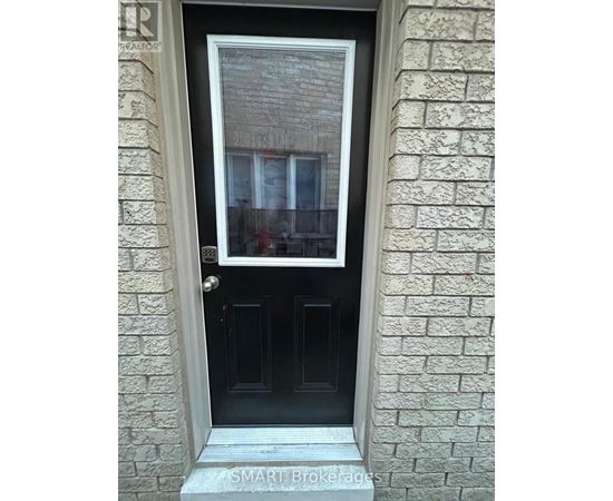 61 PAIRASH AVENUE 1 House for Rent - Photo gallery 2