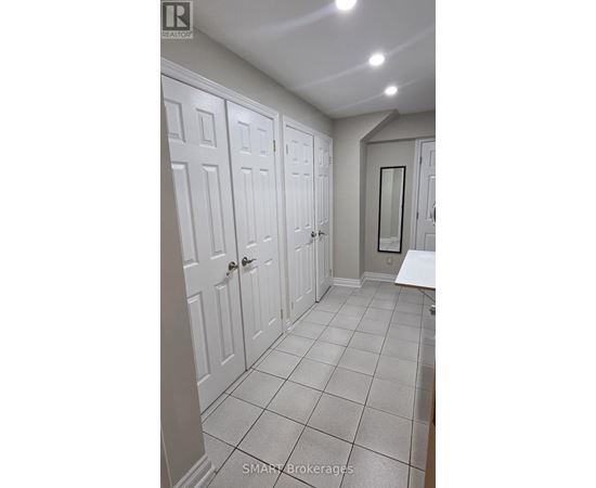 61 PAIRASH AVENUE 1 House for Rent - Photo gallery 5